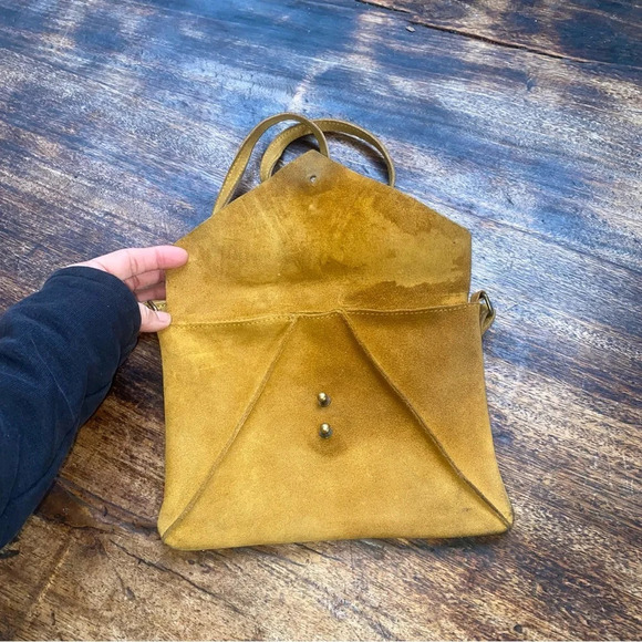 Free people genuine suede leather envelope style bag adjustable strap yellow - Picture 8 of 15